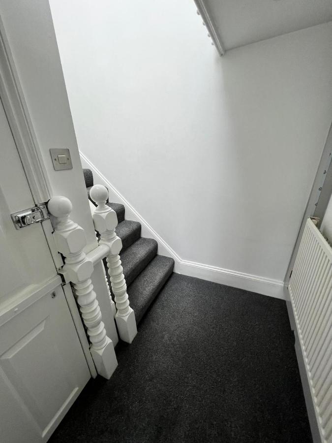 Lovely 2 Bedroom Flat With Roof Terrace In London Nw6 Buitenkant foto