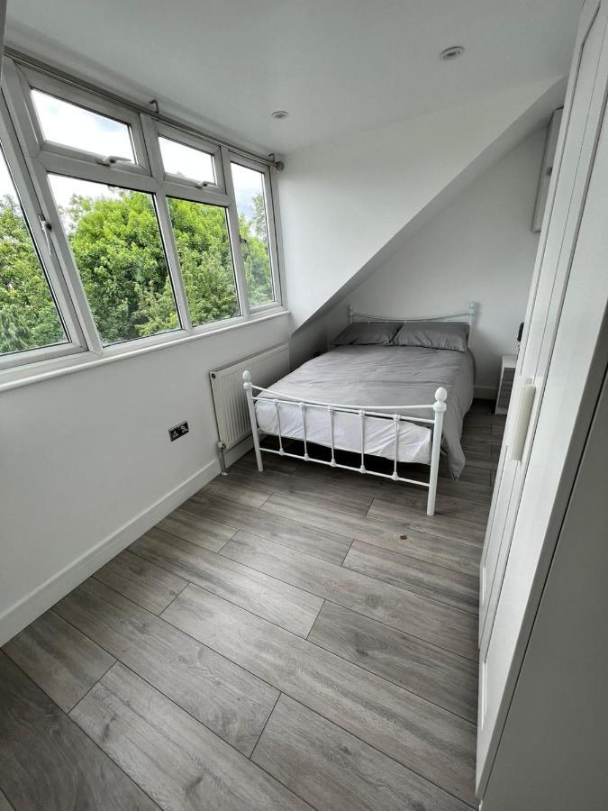 Lovely 2 Bedroom Flat With Roof Terrace In London Nw6 Buitenkant foto