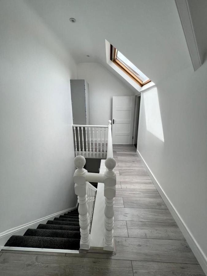 Lovely 2 Bedroom Flat With Roof Terrace In London Nw6 Buitenkant foto